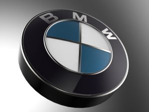 Что означает логотип bmw