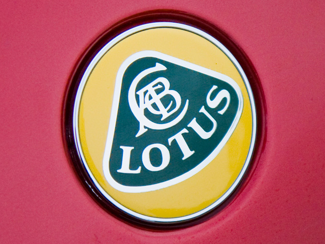 Эмблема Lotus